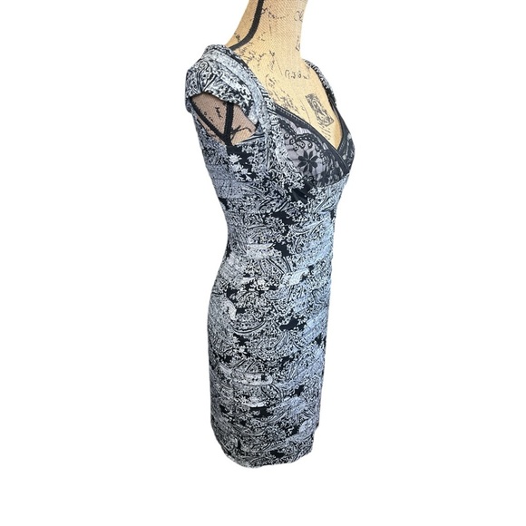 Adriana Papell Gray Black Paisley Bodycon Lowcut Sexy Stretchy Date‎ Night Dress - Picture 3 of 10